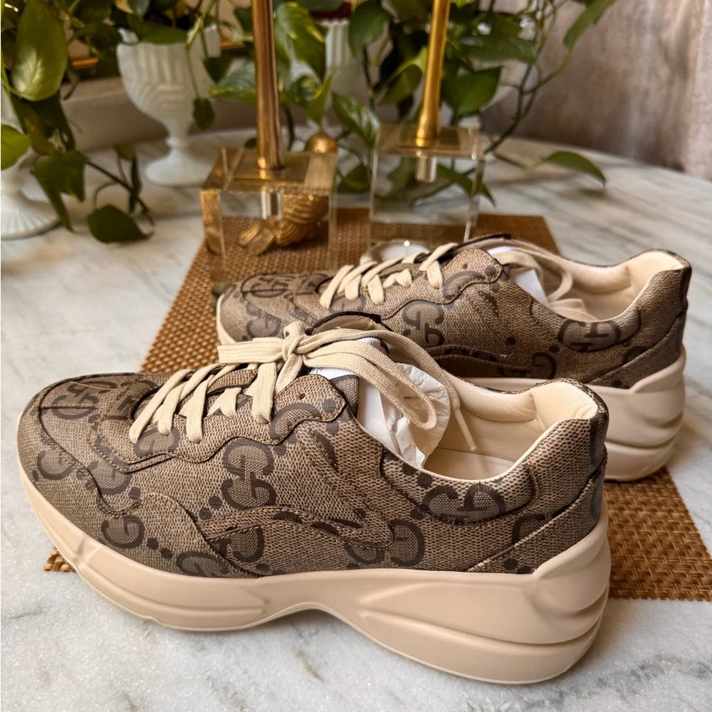 GUCCI Rhyton sneakers EUR 40.5 US 10.5.Authentic and New